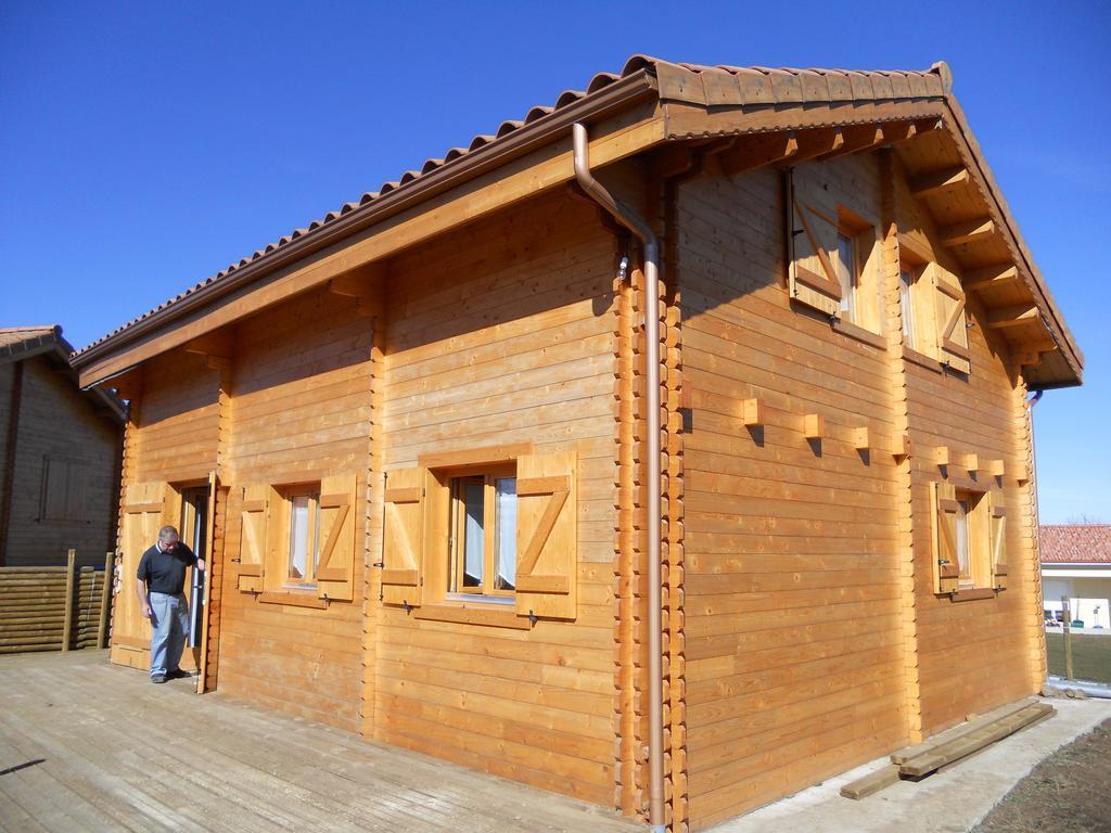 Gites Bon Air Saint-Flour  Zimmer foto